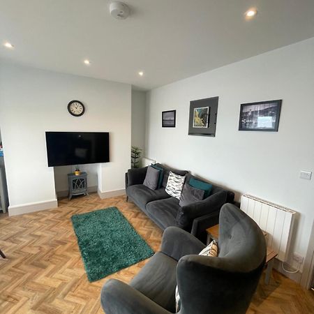 Superb 2 Bedroom Sea View Flat Scarborough Eksteriør bilde